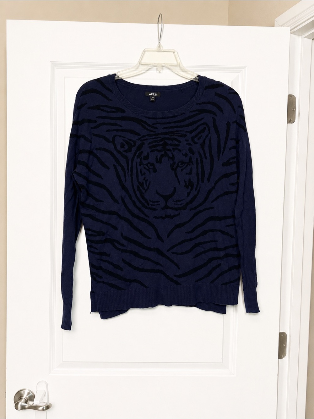 Apt. 9 Navy and Black Tiger-Striped Crewneck Sweater